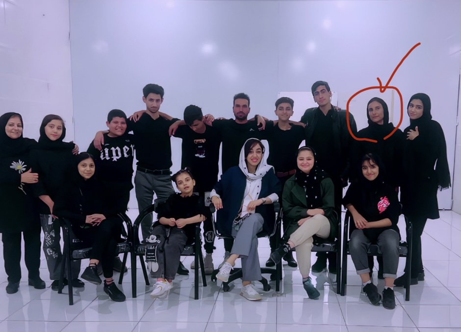 افتخارآفرینی آمنه بندمی در سریال فیروزآبادی